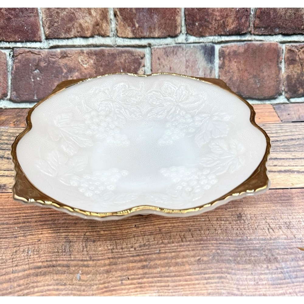 Vtg Milk Glass Embossed Serving Bowl Grapes Leaves Heavy Gold Trim MCM 8in